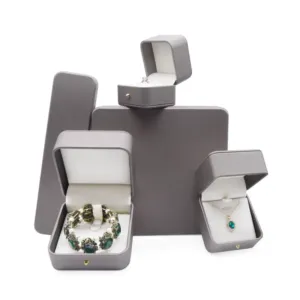 Jewellery-Box-JB082-d